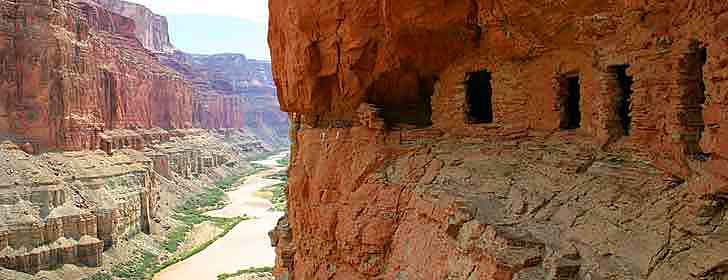 Die ältesten menschlichen Artefakte im Grand Canyon sind etwa 12.000 Jahre alt.